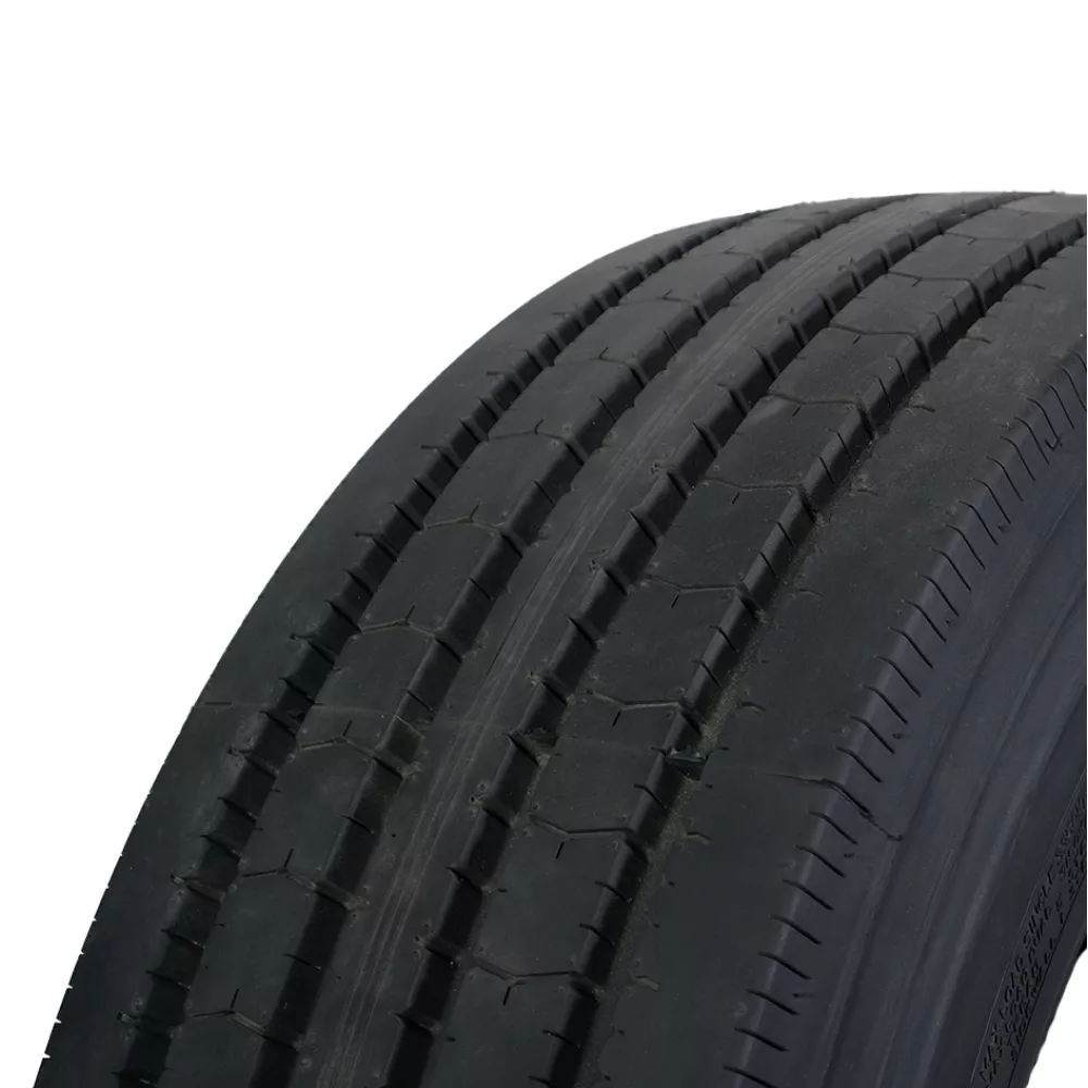 Грузовая шина 285/70 R19,5 Long March LM-216 18PR в Серове