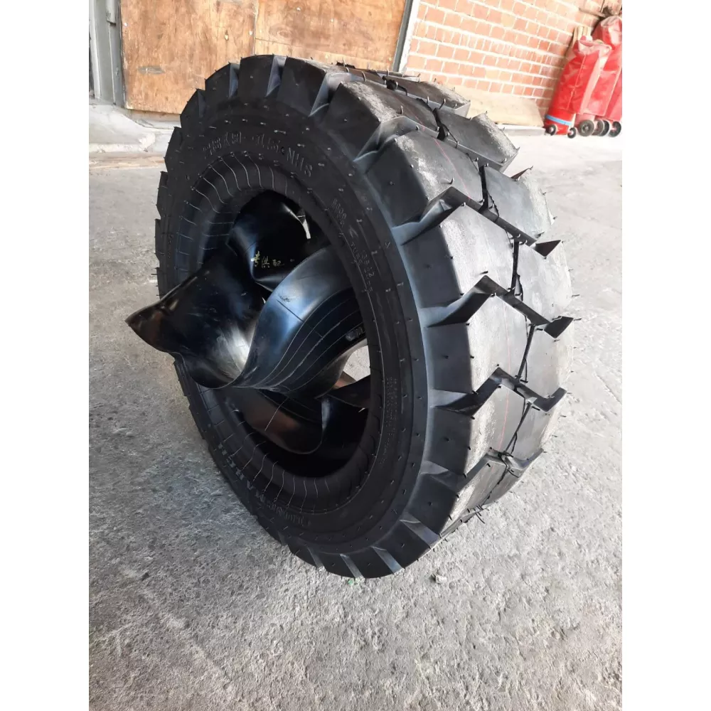 Спецшина 28х9-15 Long march S-606 16 PLY в Серове