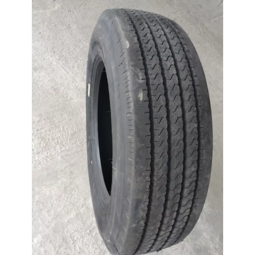 Грузовая шина 255/70 R22,5 Long March LM-120 16PR в Серове